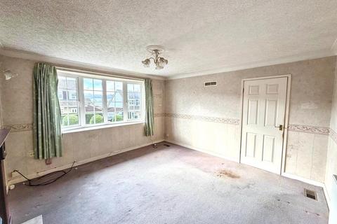 3 bedroom semi-detached house for sale, Rombalds Crescent, Silsden