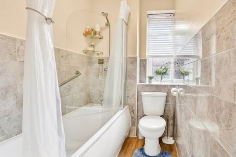 undefined, CHATSWORTH COURT, PEMBROKE ROAD, LONDON, W8