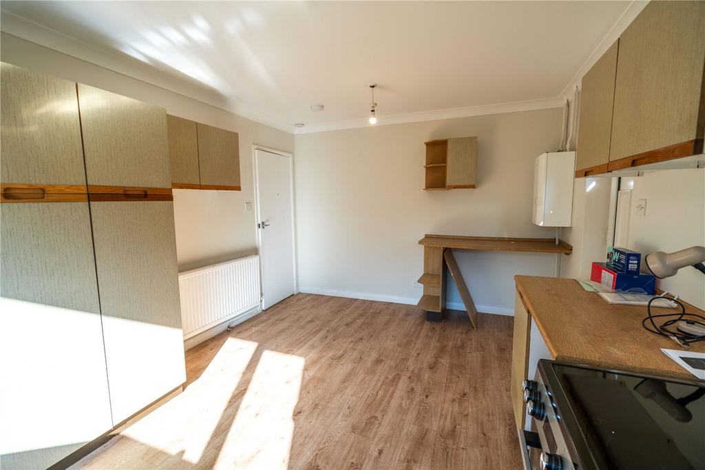 Kitchen (2)