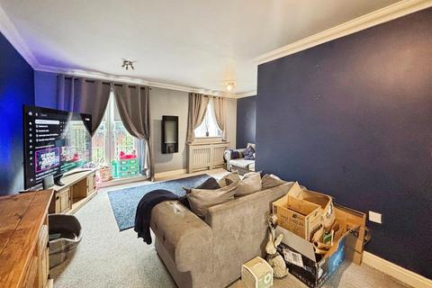 4 bedroom townhouse for sale, Beckside, Halifax HX3