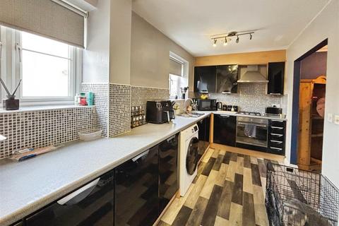 4 bedroom townhouse for sale, Beckside, Halifax HX3