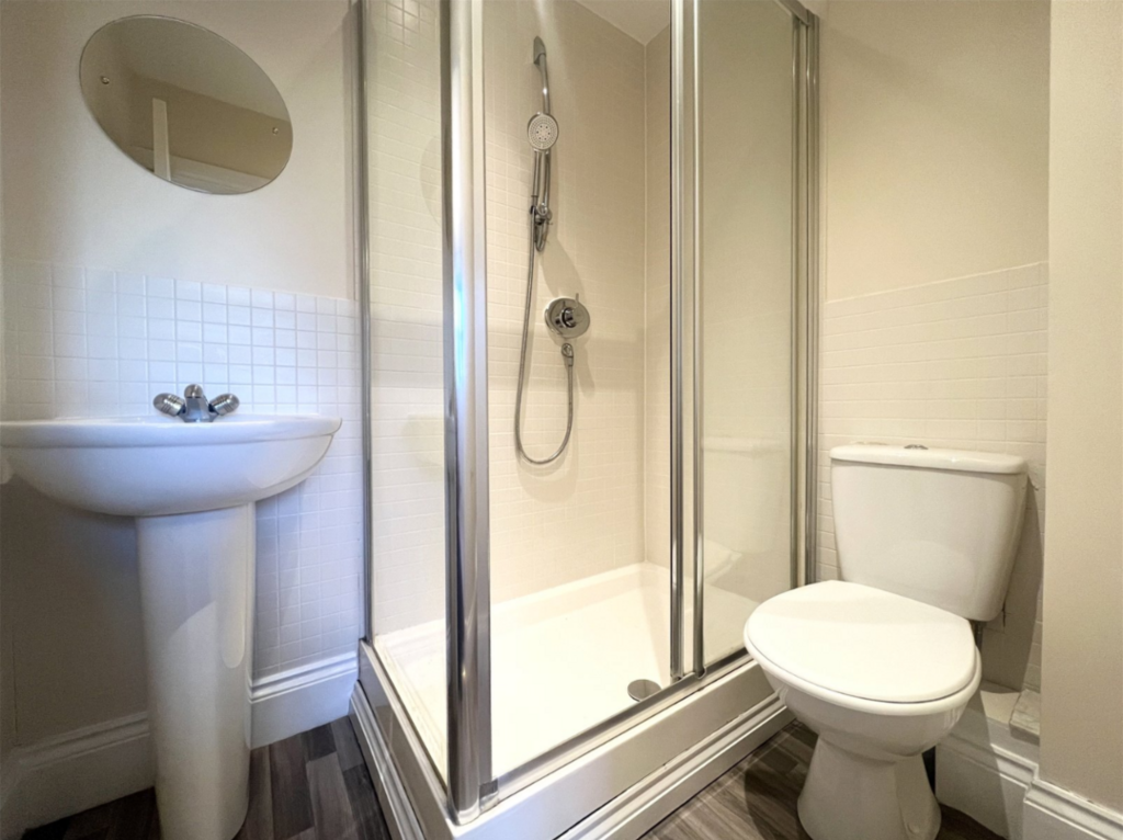 Ensuite