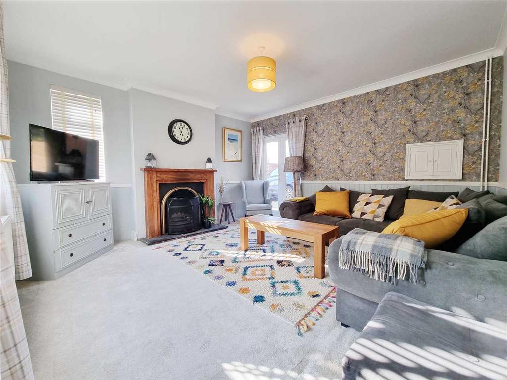 Lounge: