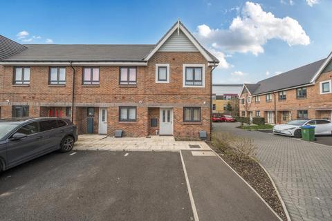 undefined, Richardson Close,  Aylesbury,  HP19