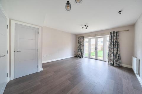 undefined, Richardson Close,  Aylesbury,  HP19