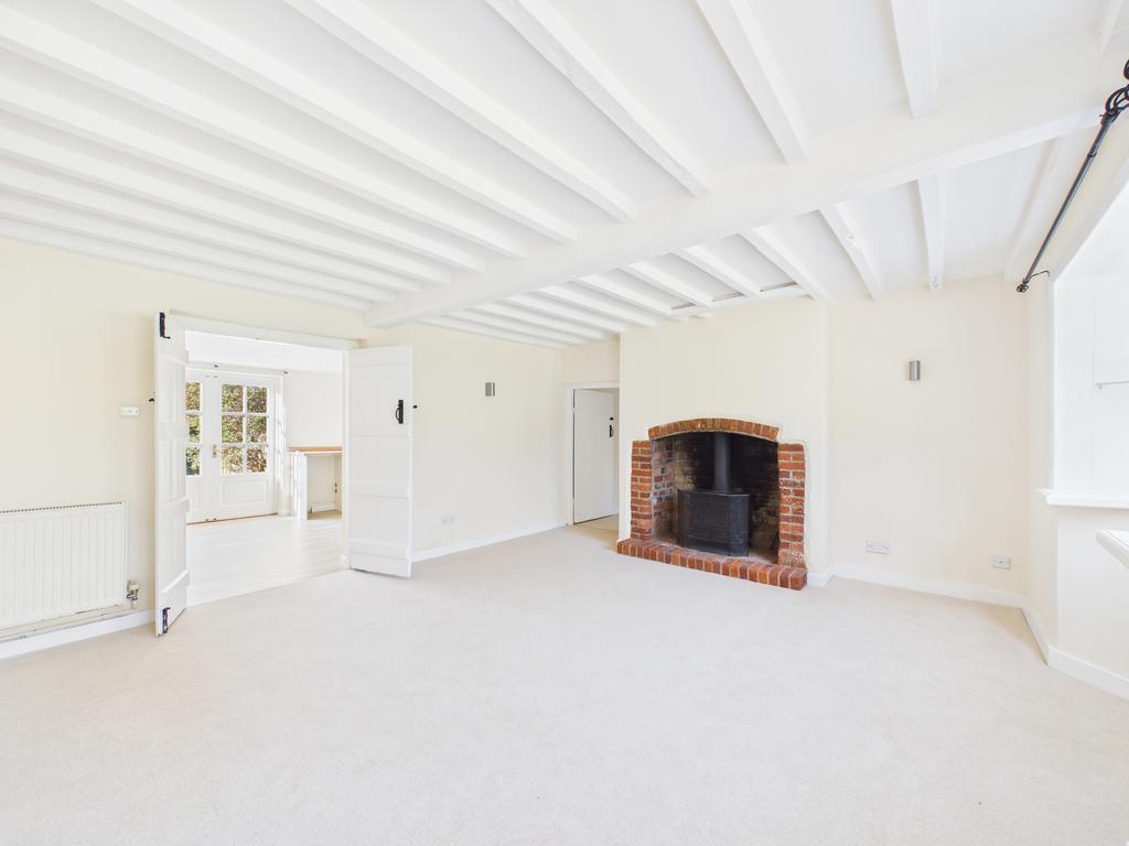 Living room (2)