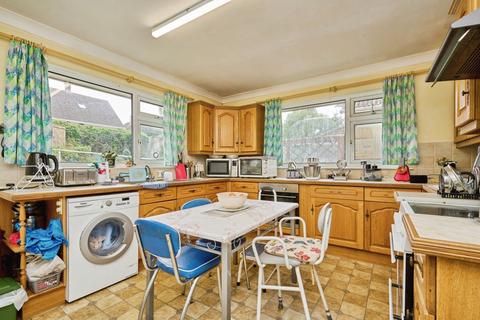 2 bedroom detached house for sale, The Broadway, TOTLAND BAY, Isle of Wight, PO39