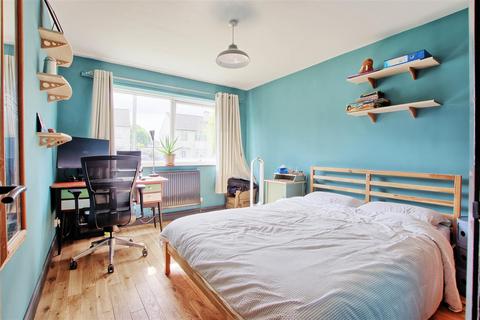 2 bedroom flat for sale, Howard Court, Cambridge
