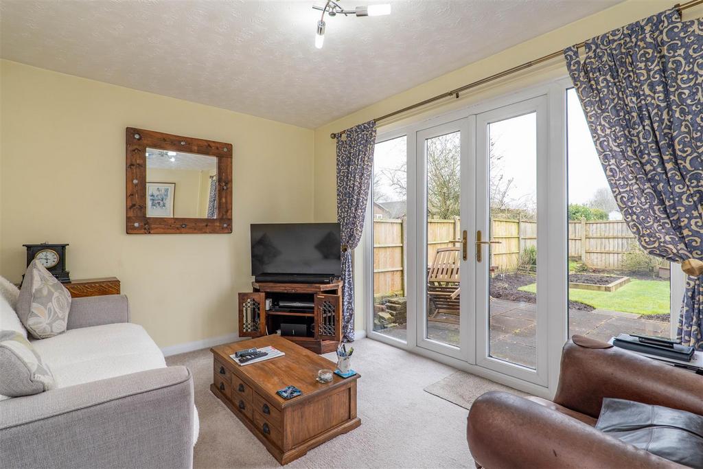 Dining/Sitting Room