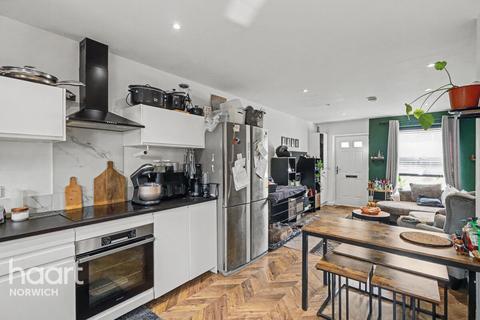 2 bedroom terraced house for sale, Magdalen Road, Norwich