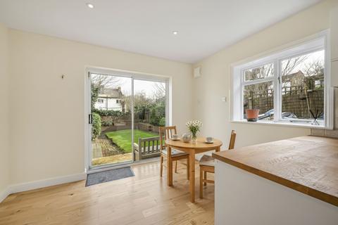 undefined, Ferme Park Road, Crouch End, London, N8
