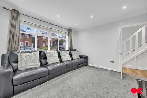 undefined, Clitheroe Road, Romford RM5