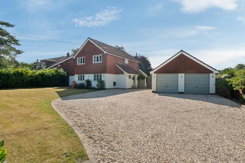5 bedroom detached house for sale - Buttons Lane, West Wellow, Hampshire