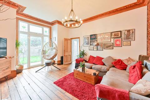 3 bedroom flat for sale, Oakfield Road, Croydon, CR0