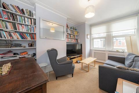 undefined, Grove Avenue, Twickenham TW1