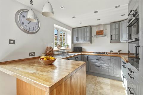 3 bedroom semi-detached house for sale, Station Road, Hertfordshire CM21