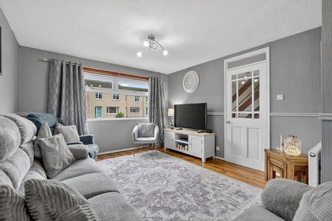3 bedroom end of terrace house for sale, 2 Laburnum Grove, Troon, KA10 6PY