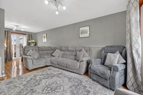 3 bedroom end of terrace house for sale, 2 Laburnum Grove, Troon, KA10 6PY