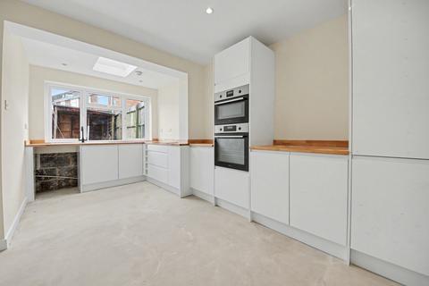 undefined, Manor Farm Road, Southampton SO18