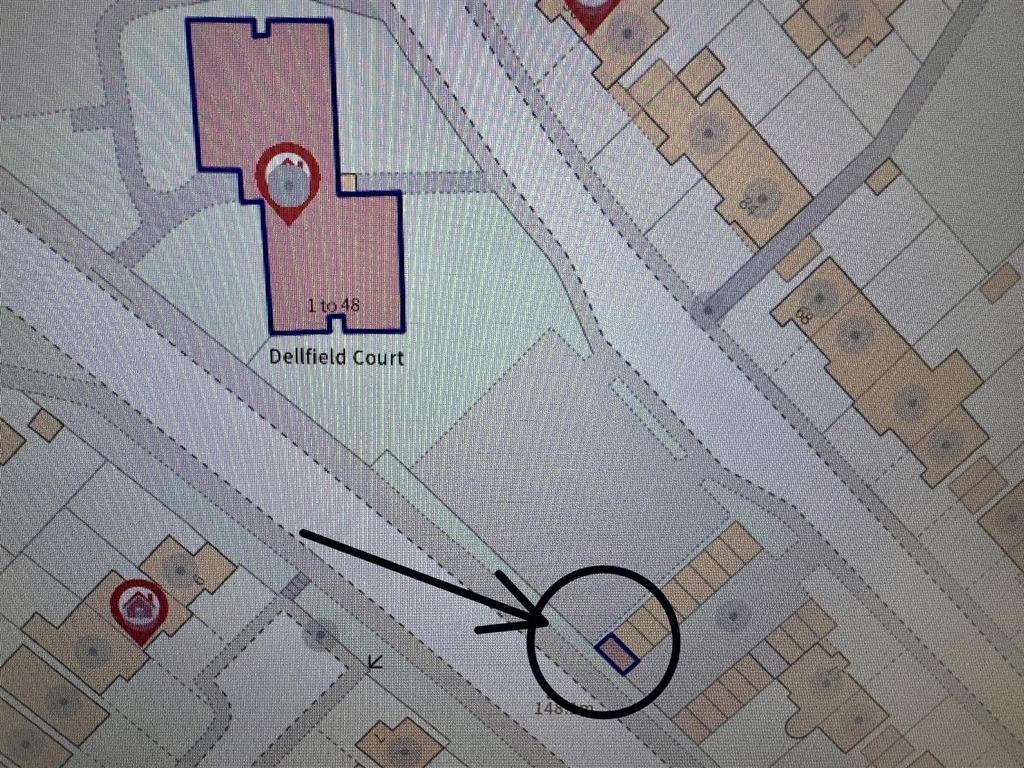 Garage in Block