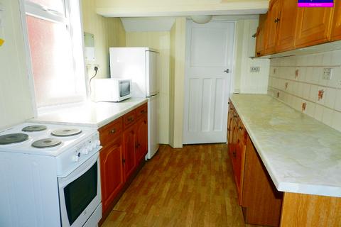 3 bedroom semi-detached house for sale, Riversfield Road, Enfield EN1