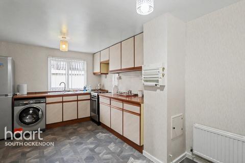 undefined, Rosemary Close, South Ockendon