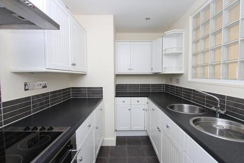 2 bedroom apartment for sale, Swan Close, BLAKEDOWN, DY10