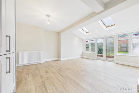 undefined, Westlands Road, Uttoxeter ST14