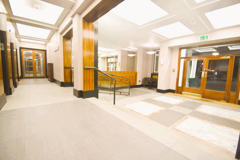1 bedroom apartment to rent, Grove Hall Court