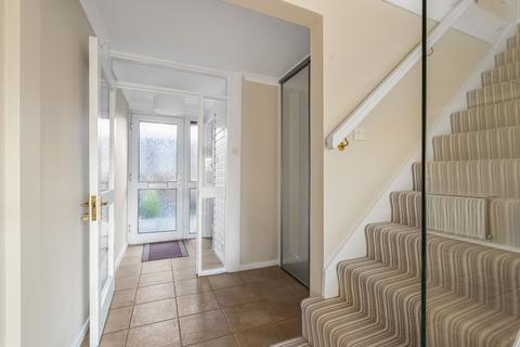 3 bedroom end of terrace house to rent, Lakeside, Weybridge, Surrey, KT13