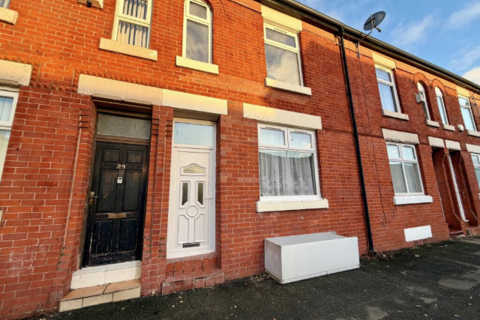 Chisholm Street, Manchester, M11