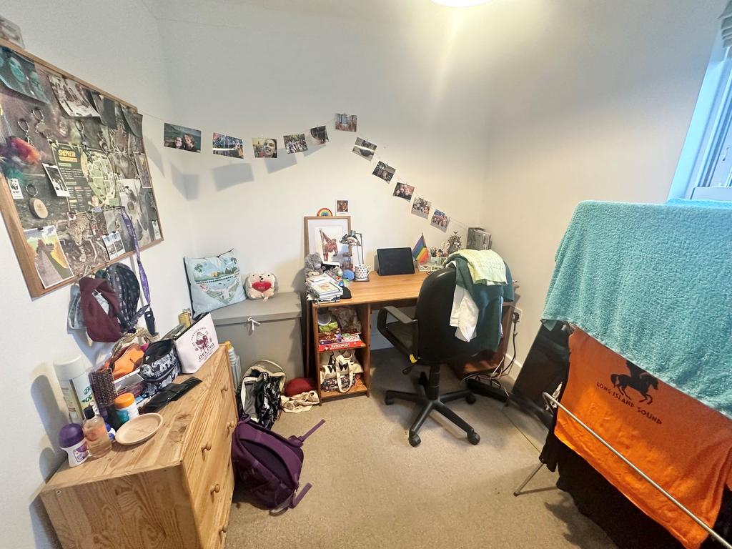 Bedroom 2 st matts