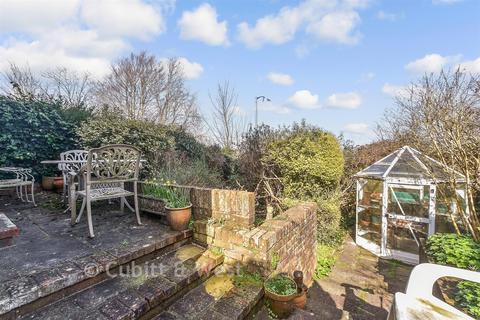 3 bedroom semi-detached house for sale, Sackville Close, Lewes, East Sussex