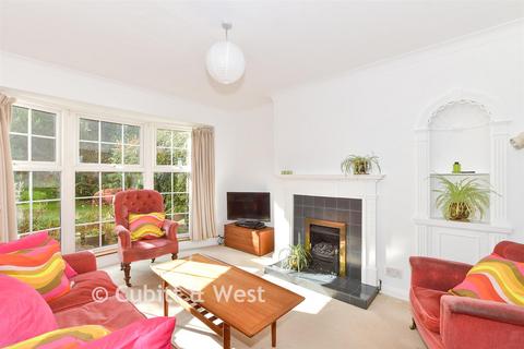 undefined, Sackville Close, Lewes BN7