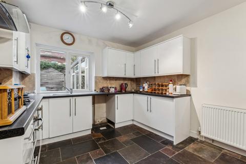 3 bedroom house for sale, Garrick Close, London