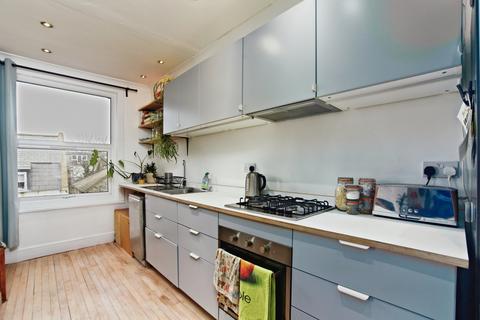 undefined, High Street, London, SE25