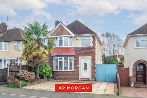 3 bedroom detached house for sale, Windsor Grove, Stourbridge, West Midlands, DY8