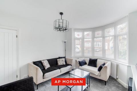 3 bedroom detached house for sale, Windsor Grove, Stourbridge, West Midlands, DY8