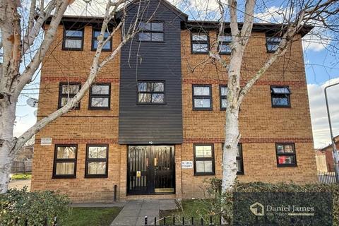 Manford Way, Chigwell, IG7