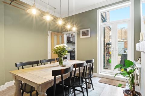 3 bedroom terraced house for sale, York YO24