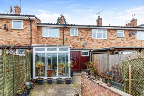 3 bedroom terraced house for sale, The Orchard, Kings Langley, WD4