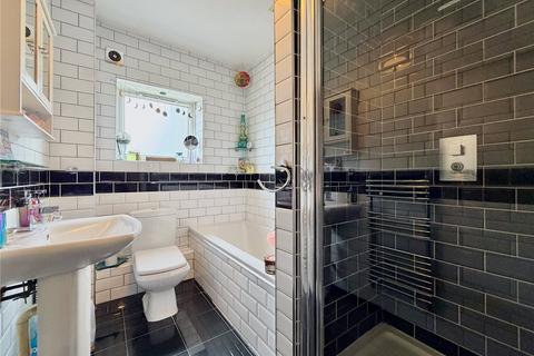 undefined, Walmer Road, Waterloo L22