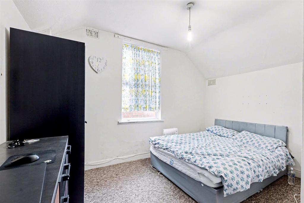 Bedroom Three 2.jpeg
