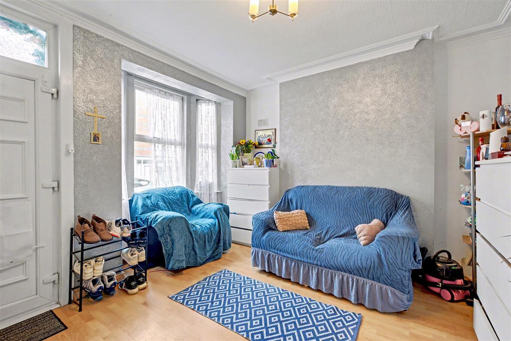 House in Nottingham, Old Basford, Nottinghamshire - View 4