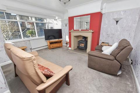 undefined, Stonebridge Lane, Leeds, West Yorkshire