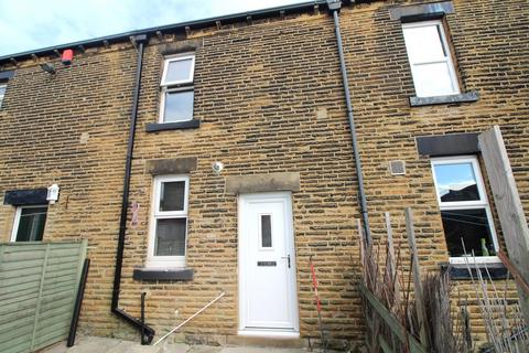 2 bedroom terraced house to rent, 78 Asquith Avenue, Morley