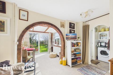 undefined, Grayson Avenue, Lowestoft