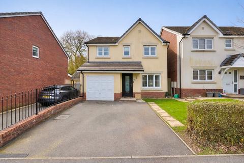 4 bedroom detached house for sale, Clos Y Wern, Hendy, Pontarddulais, Swansea, City And County of Swansea.