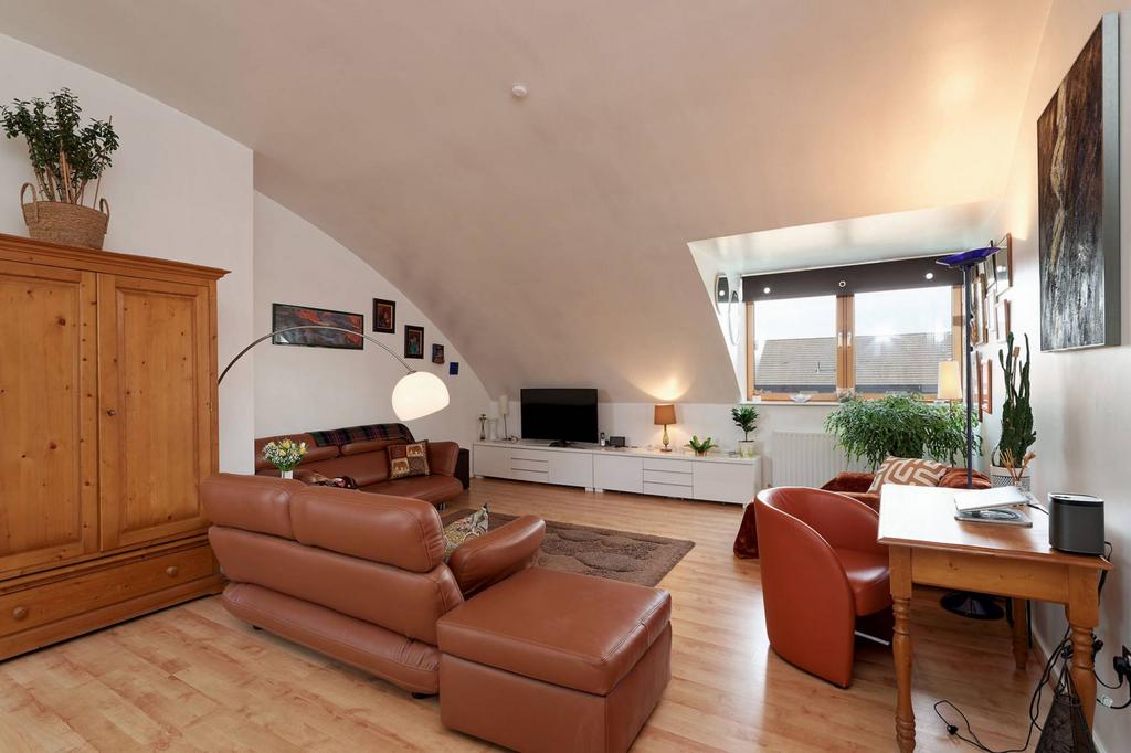 MFL6246434 752.jpg