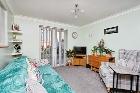 3 bedroom end of terrace house for sale, Dacre Park, Hailsham
